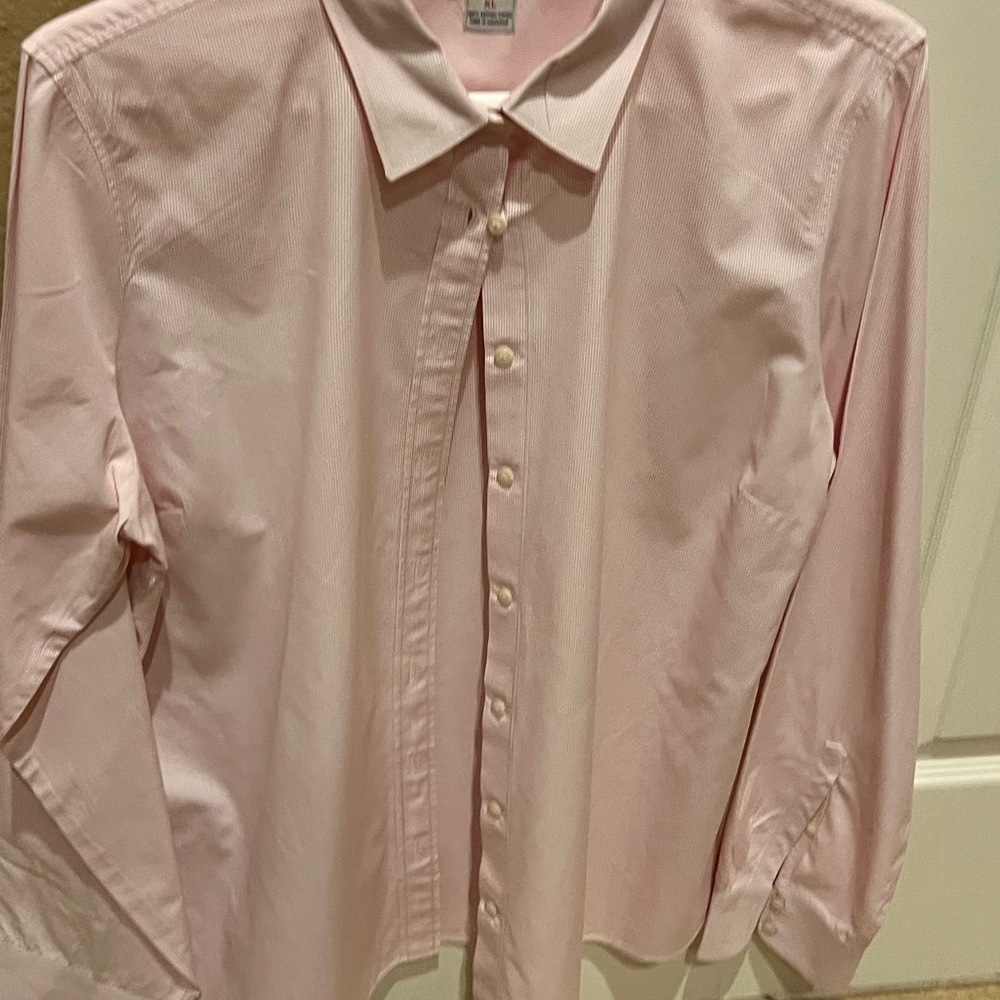 Classic Women’s Pink striped shirt. J. Crew
